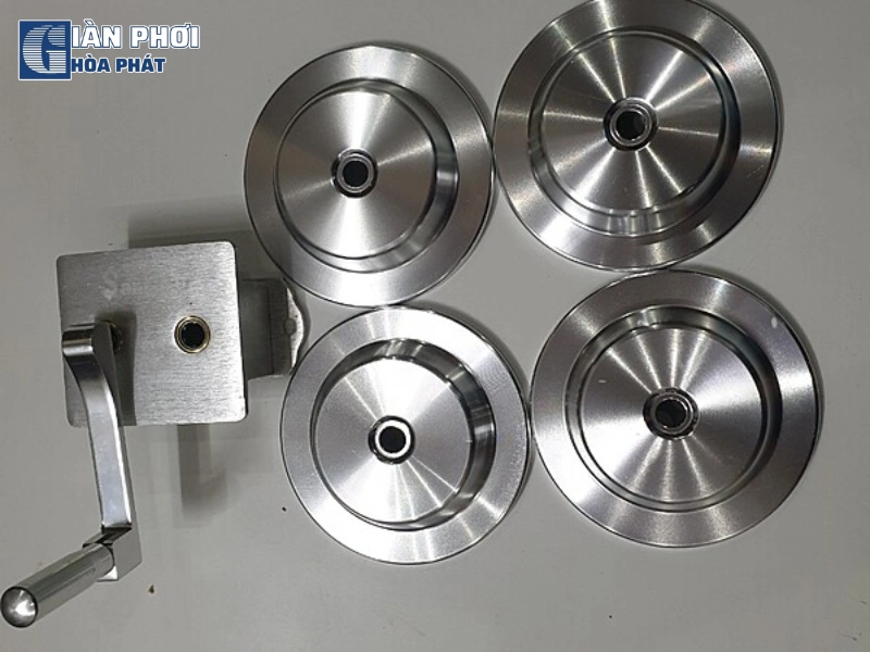  Dịch vụ thay bát chụp giàn phơi thông minh tại Giàn Phơi Hòa Phát