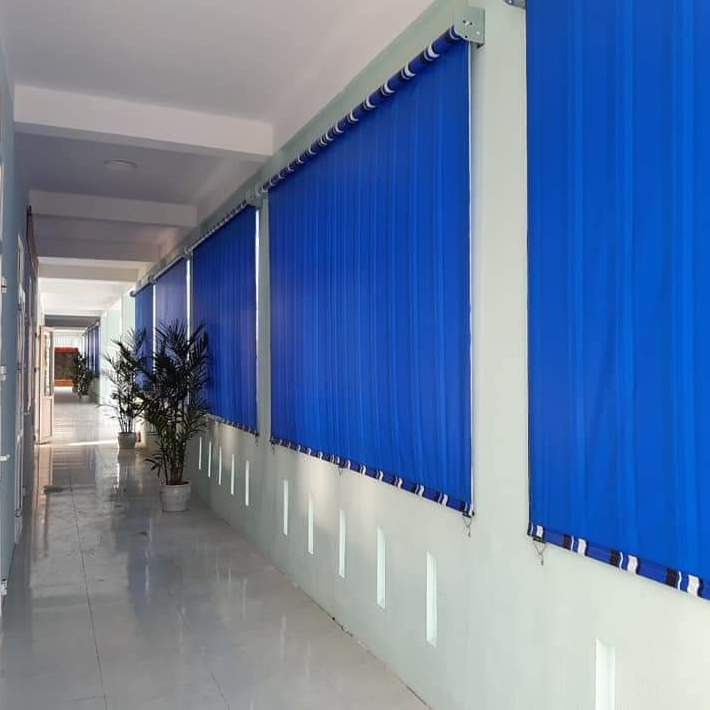 Bạt cuốn che nắng