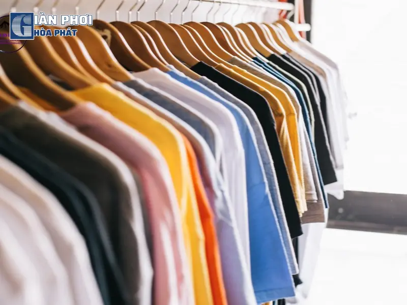 cách phơi quần áo Polyester