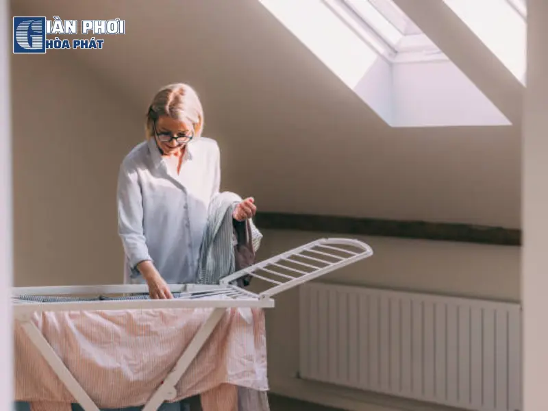 cách phơi quần áo đũi