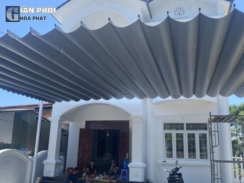 Bạt che nắng mưa mái hiên